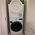 Winston Apartment *